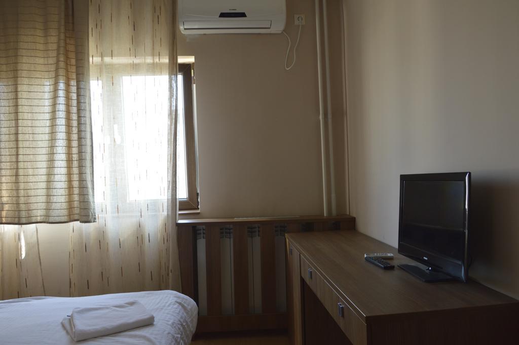 Guesthouse Anja Skopje Zewnętrze zdjęcie